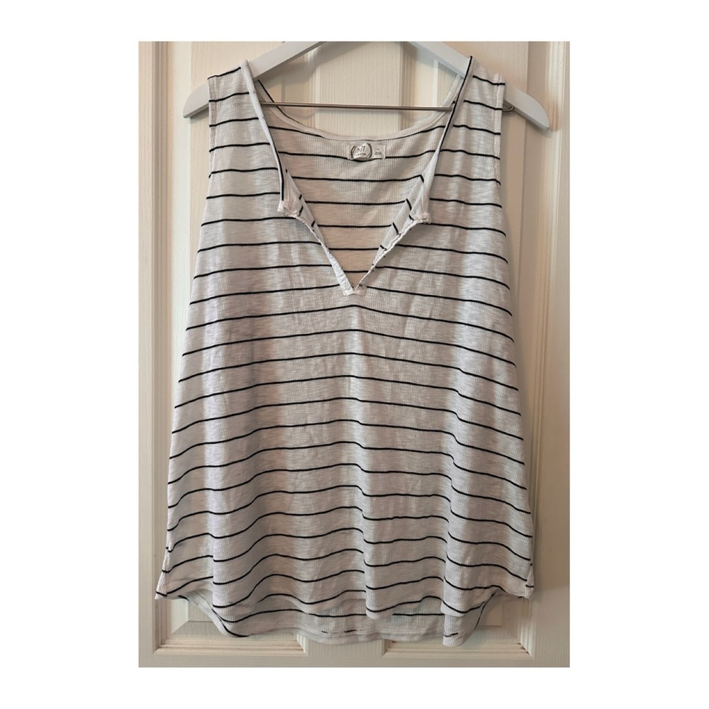 Striped Gray Sleeveless Top